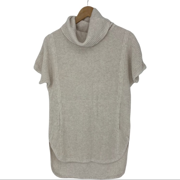 UGG Sweaters - UGG cream cable knit cowl neck short sleeve high low sweater, L